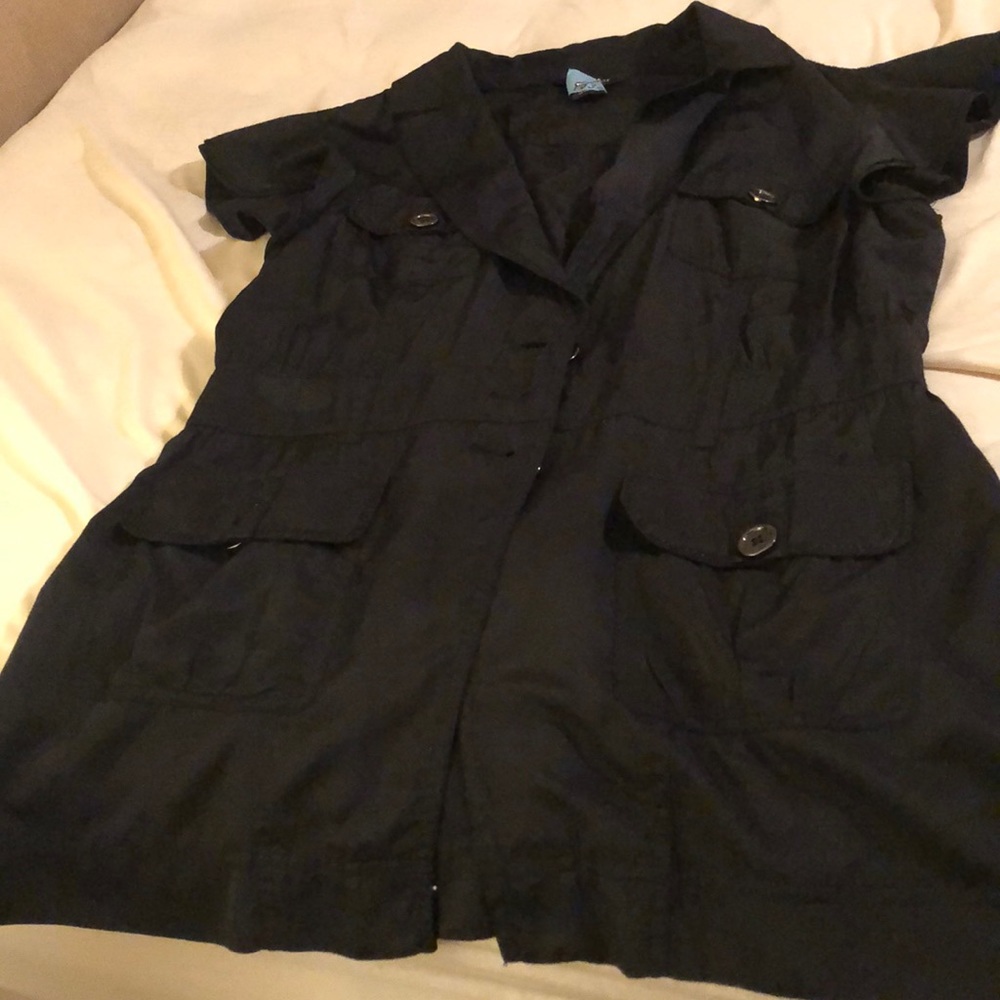 Cute short sleeve jacket